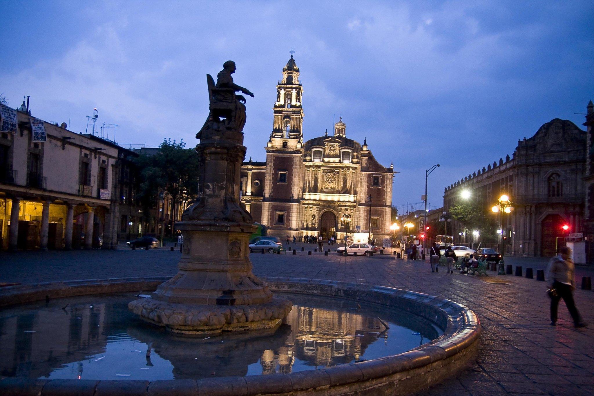 Hampton Inn & Suites Mexico City - Centro Historico Eksteriør billede