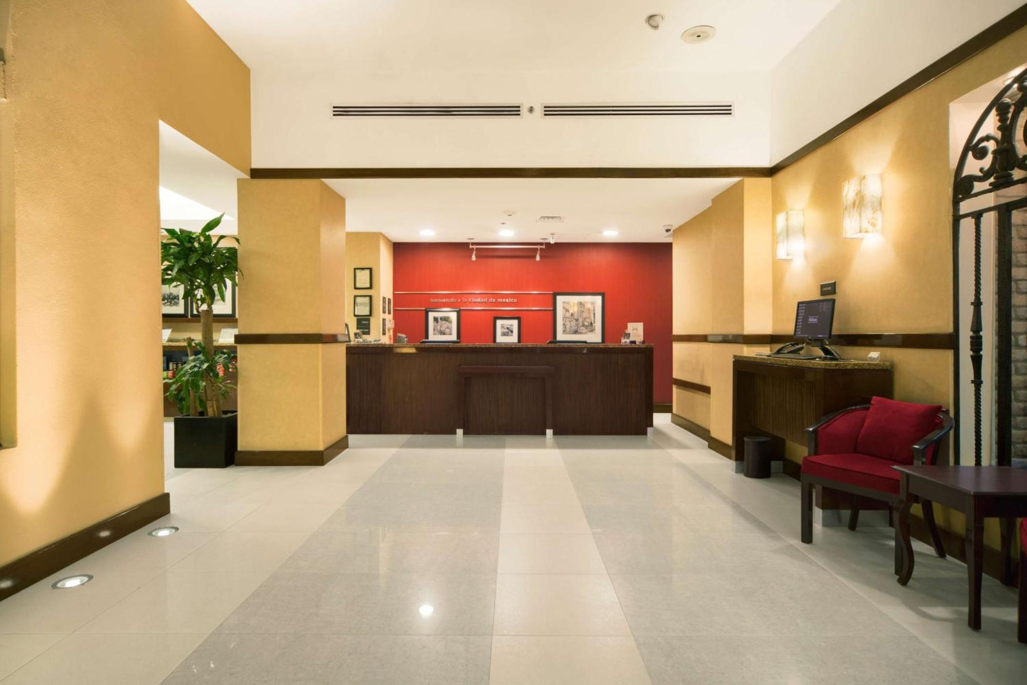 Hampton Inn & Suites Mexico City - Centro Historico Eksteriør billede